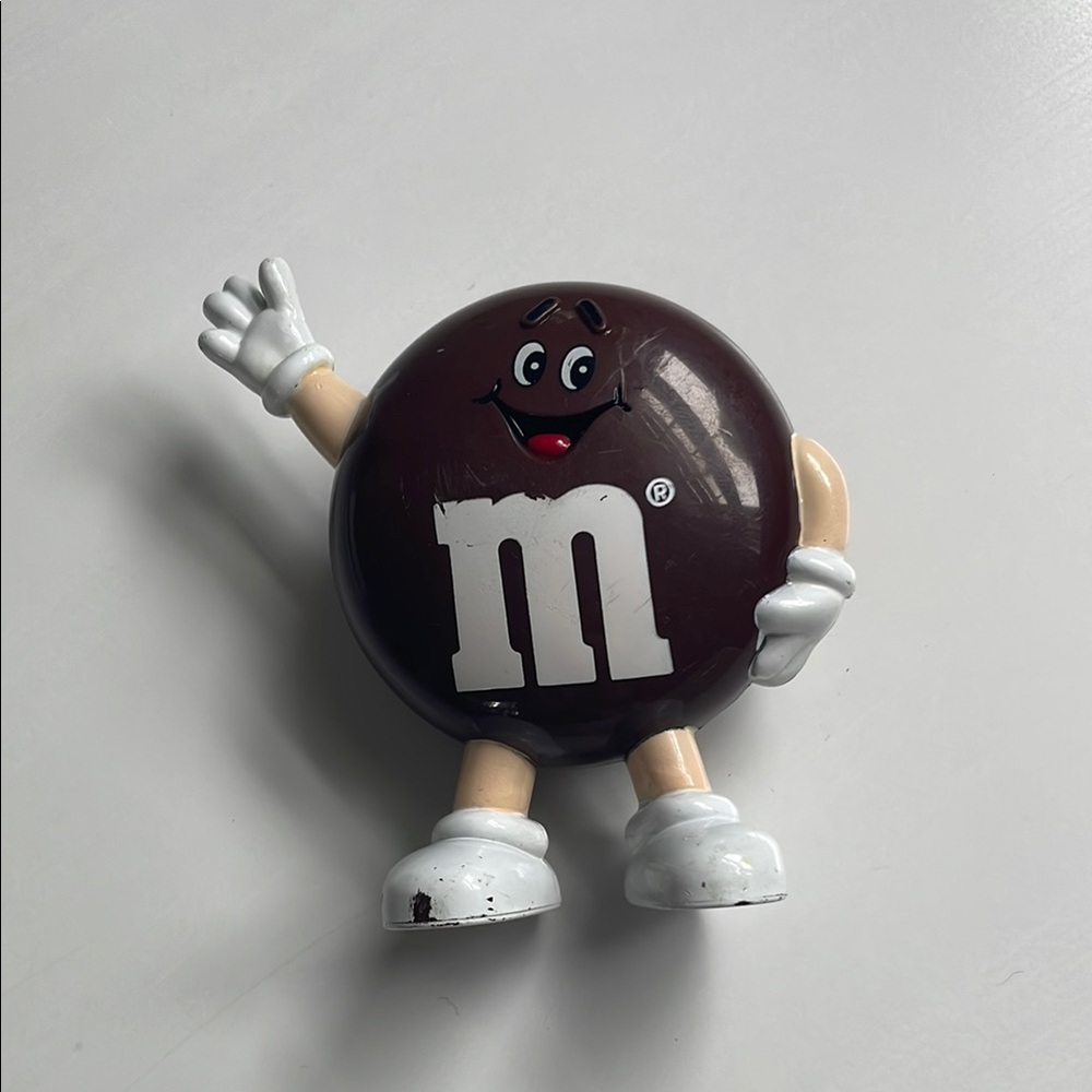 M&M'S Brown Character with White Gloves 1991